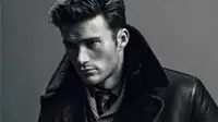 Scott Eastwood Akan Bergabung dengan Pacific Rim 2