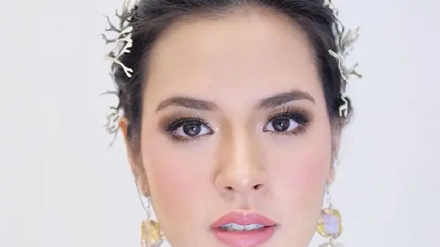 Cantiknya Raisa Bak Putri Salju dalam Opening Ceremony Asian Games 2018