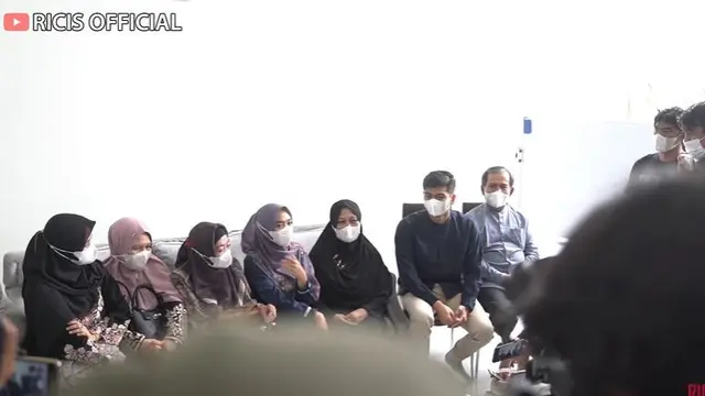7 Momen Persiapan Lamaran Ria Ricis dan Teuku Ryan yang Digelar Hari Ini