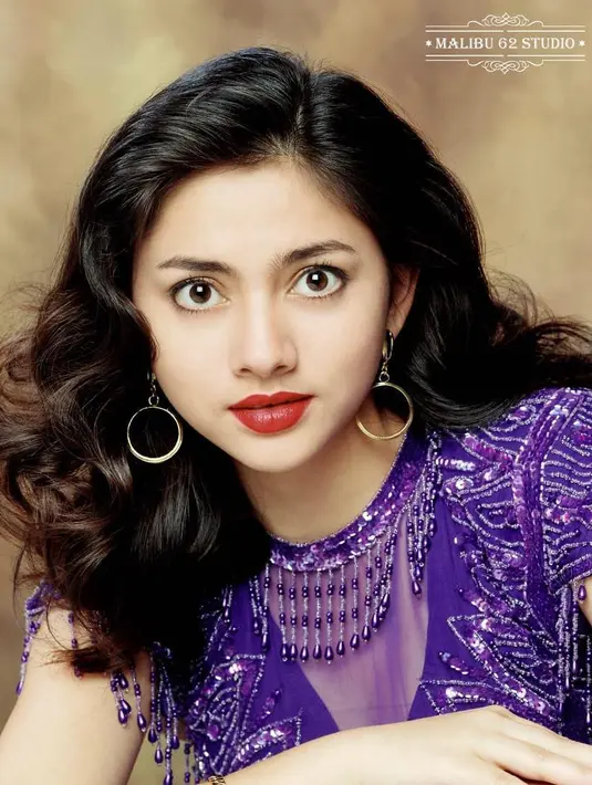 Seperti inilah wajah Cut Keke saat masih muda. Sejak muda, ia punya wajah   yang cantik. (Foto: instagram.com/malibu62studio)