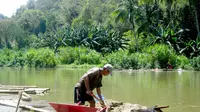 Potret Penambang Pasir Tradisional Gorontalo yang Makin Tergerus Zaman
