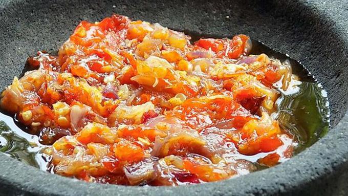 Resep Super Praktis Sambal Bawang Pedas Gurih Enaknya 