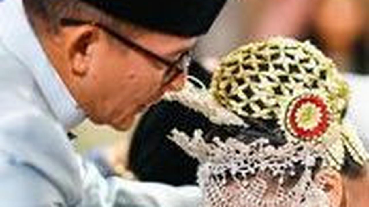Berlangsung Sederhana, Ini Potret Akad Nikah Atheera Putri Sandiaga Uno
