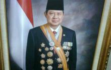 Perusakan foto Presiden SBY di Gedung DPR