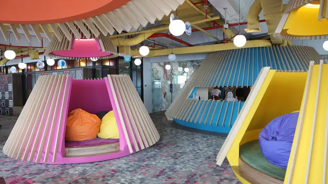 Keindahan Nusantara yang Menjadi Satu di Kantor DANA