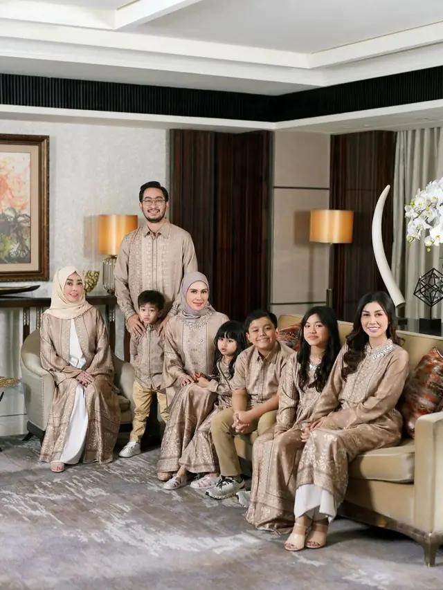 Potret kompak Syahnaz Sadiqah dan Jeje Govinda. (credit:instagram.com/syahnazs)