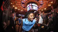 Superstar Memphis Grizzlies Ja Morant menuju ruang ganti setelah melakukan pemanasan sebelum pertandingan melawan New York Knicks. (Instagram/@memgrizz)