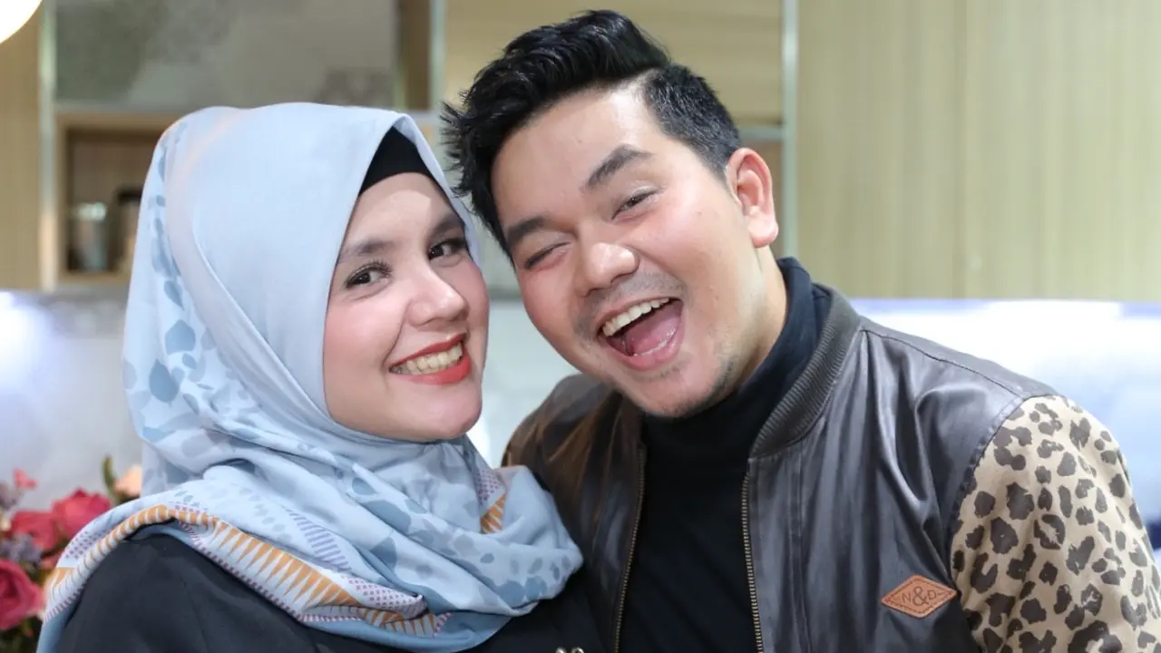 [Fimela] Indra Bekti dan Aldila Jelita