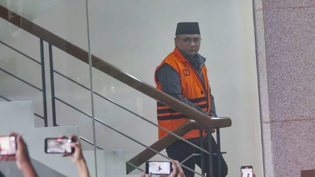 Sempat Jadi Tahanan Rumah, Status Penahanan Yaqut Cholil Qoumas Kembali Dialihkan