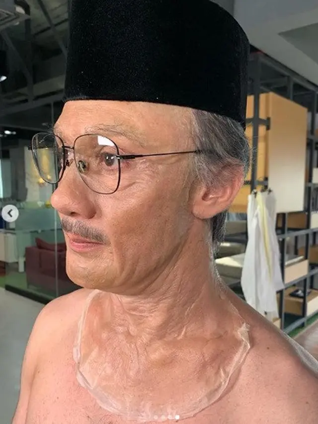 transformasi Reza Rahadian jadi B.J. Habibie