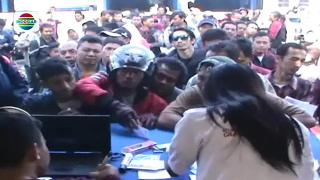 Ratusan Warga Antre Bus Balik Gratis di Solo 