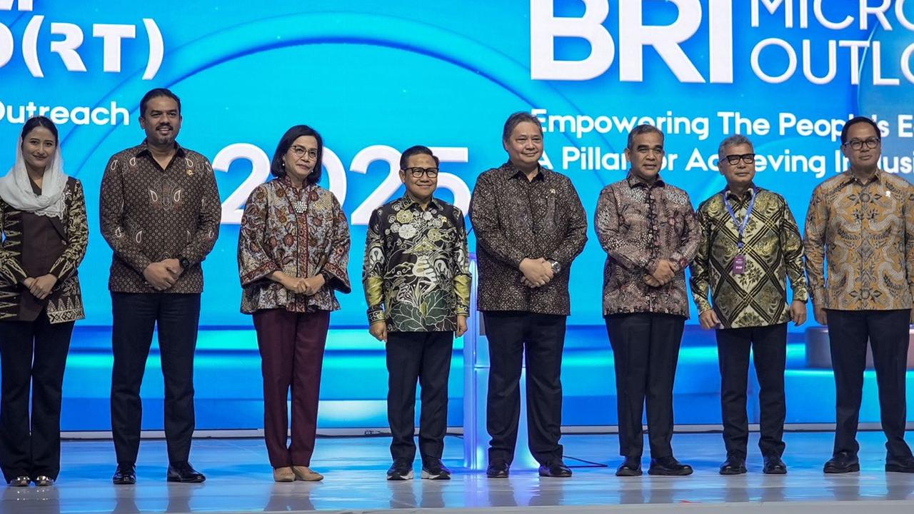 BRI UMKM EXPO(RT) & Microfinance Outlook 2025: Menko Airlangga Apresiasi Upaya BRI Berdayakan UMKM