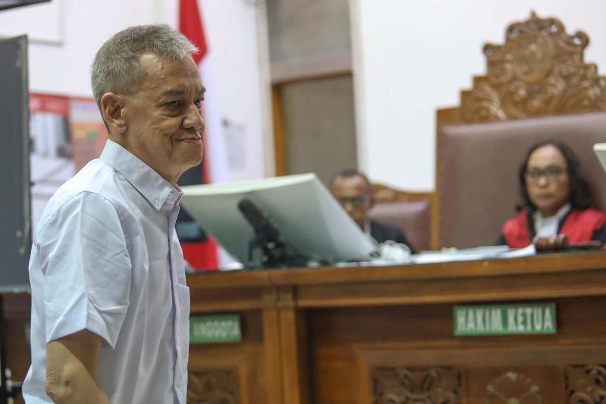 FOTO: Fariz RM Dituntut 6 Tahun Penjara atas Kasus Narkotika