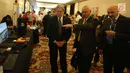 Wakil Perdana Menteri sekaligus Menteri Luar Negeri Selandia Baru, Winston Peters (kiri) saat mengunjungi booth perusahaan - perusahaan Selandia Baru usai membuka New Zealand Tech Day 2018 di Jakarta, Kamis (4/10). (Foto:Istimewa)