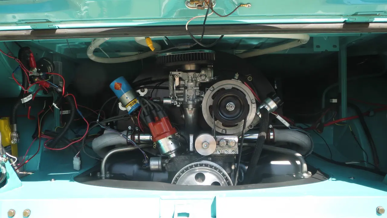 VW Combi Disulap Jadi Limosin? Bisa!