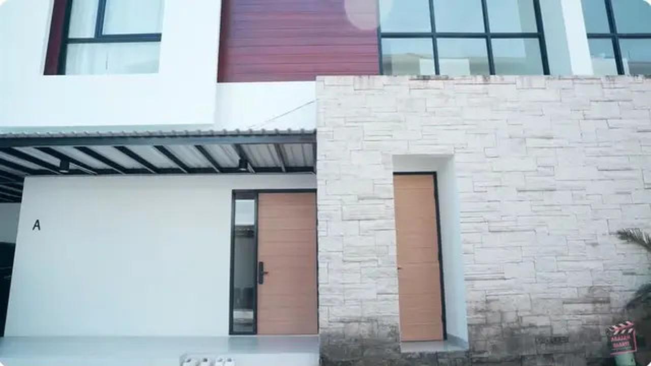8 Potret Rumah Arafah Rianti yang Luas, Viral Dilabrak Tetangga karena Parkir Mobil