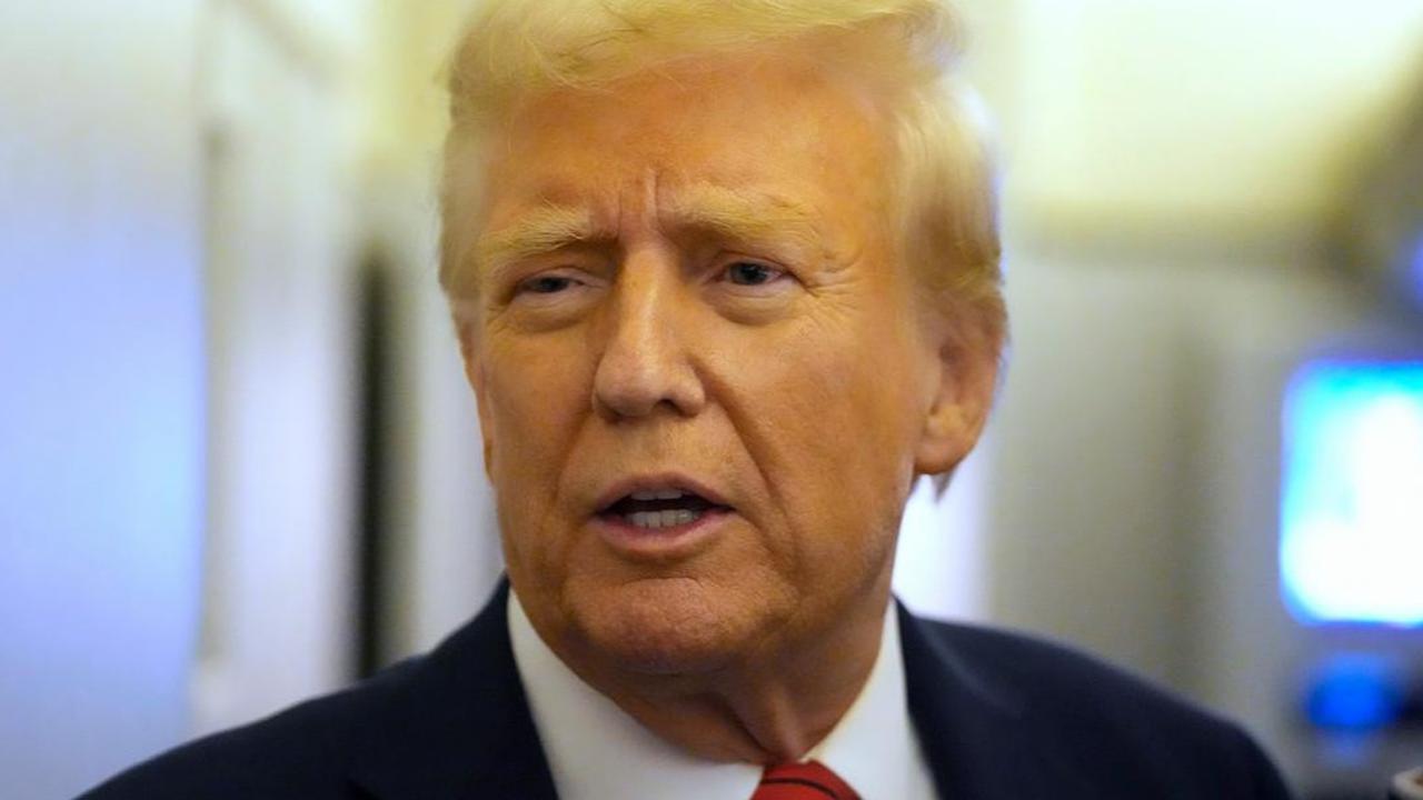 VIDEO: Respons Trump, Bongkar Orang-Orang yang Salah Akibatkan Heli Black Hawk dan Pesawat Tabrakan