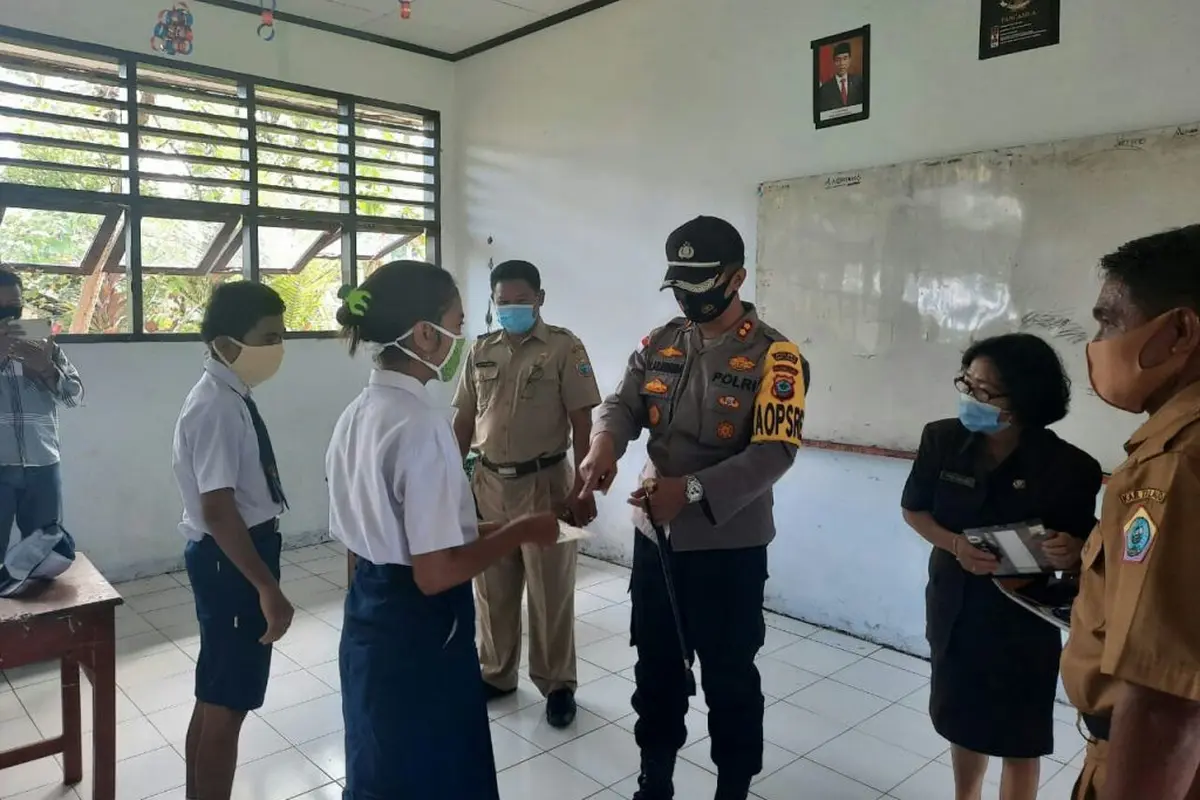 Pembukaan pembelajaran langsung tatap muka dilaksanakan di 117 SD dan 43 SMP di Kabupaten Kepulauan Talaud pada, Senin (21/9/2020).
