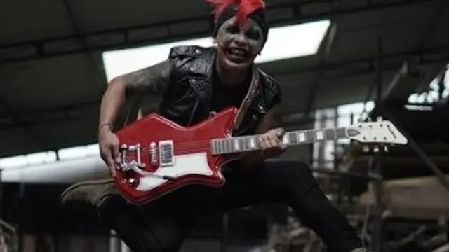Gitaris Prison Of Blues, Bayu Randu
