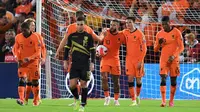 Timnas Belanda menang enam gol tanpa balas atas Gibraltar pada laga kedelapan Grup G kualifikasi Piala Dunia 2022 zona Eropa di De Kuip, Rotterdam, Selasa (12/10/2021) dini hari WIB. (AFP/John Thys)