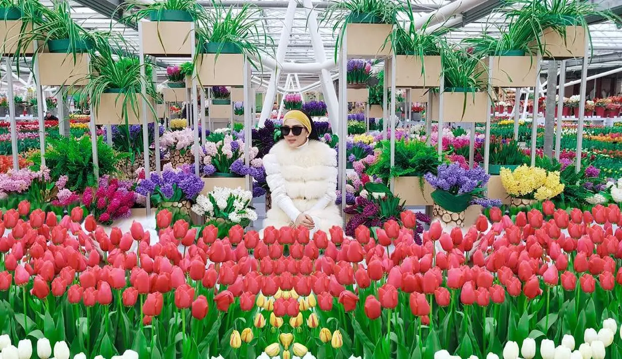 (Instagram/princessyahrini)