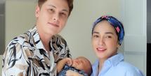 Ussy Sulistiwaty dan Andhika Pratama semakin berbahagia atas kehadiran anak laki-lakinya, Sakalingga Ibra Pratama. Setelah melahirkan pada 1 September 2020 lalu, kini Ussy pun menjalani tugasnya sebagai ibu menyusui. (Instagram/ussypratama)