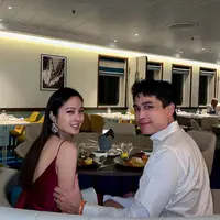Pernikahan transgender tercantik Nong Poy dengan crazy rich Thailand, Oak Pakhwa Hongyok pada 1 Maret tahun lalu  sempat viral.