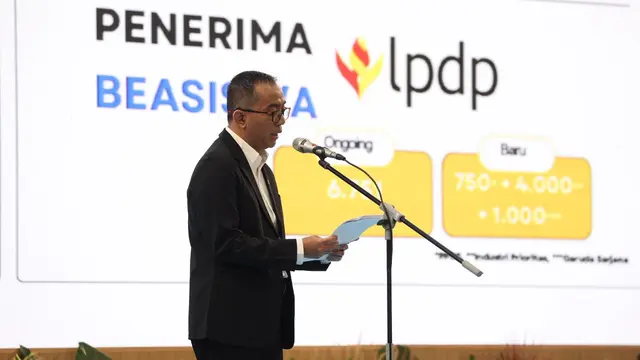 Menteri Pendidikan Tinggi, Sains dan Teknologi (Mendiktisaintek) Brian Yuliarto dalam pertemuan dialog antara Presiden RI Prabowo Subianto dan 1.000 akademisi di Istana Negara, Jakarta, Kamis (15/1/2026).