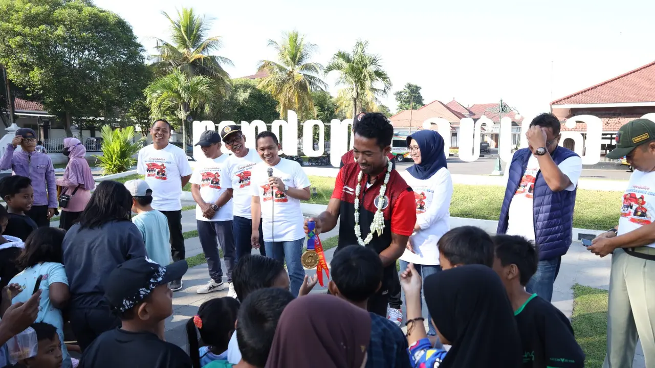 Saiful Rijal, atlet Sepak Takraw asal Kabupaten Lumajang  diSambut Bupati Lumajang Thoriqul Haq (Istimewa)