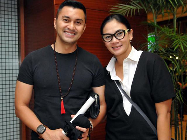 Dian Nitami Ungkap Awal Kisah Cintanya Dengan Anjasmara Showbiz Liputan6 Com