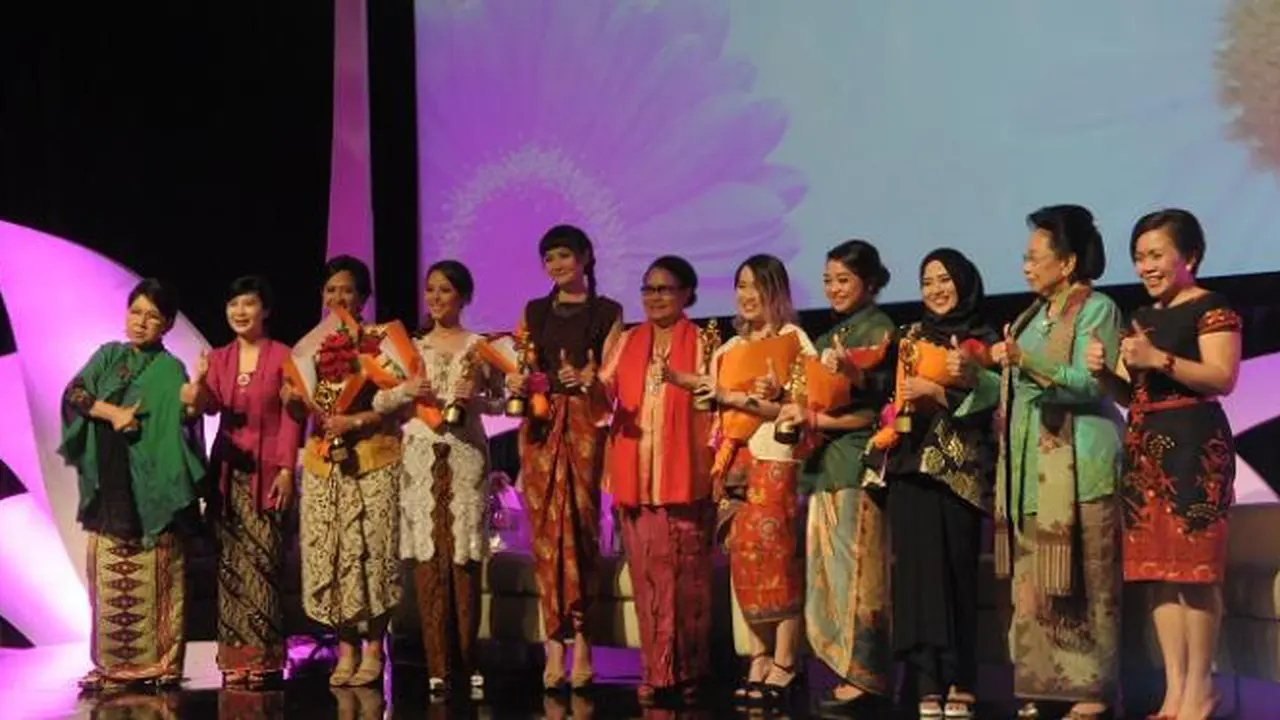 Anugerah Perempuan Hebat Indonesia untuk 6 Kartini Kekinian 