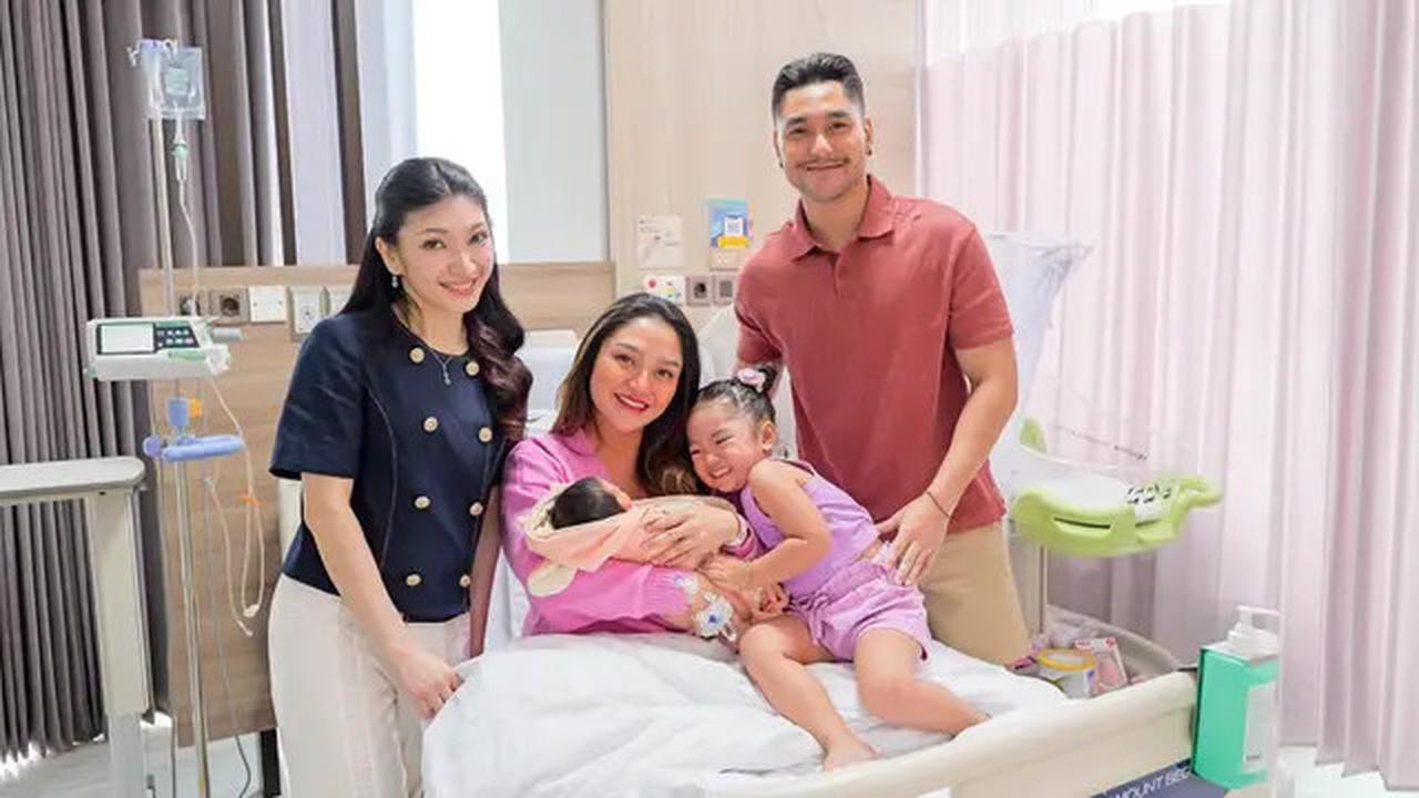 Siti Badriah Melahirkan dengan Metode SC ERACS, Singgung Pentingnya Punya Dokter Rasa Sahabat