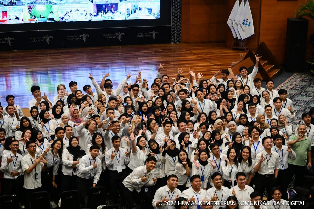 Town Hall Meeting peserta Magang Nasional di lingkungan Kementerian Komdigi di Jakarta Pusat, Jumat (13/02/2026).
