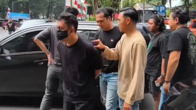 Polisi Temukan Tersangka Mutilasi di Depok Gabung Komunitas Gay