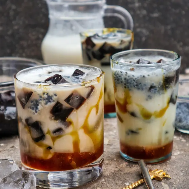 Cara Membuat Es Cincau Gula Merah Segar Untuk Buka Puasa Lifestyle Fimela Com