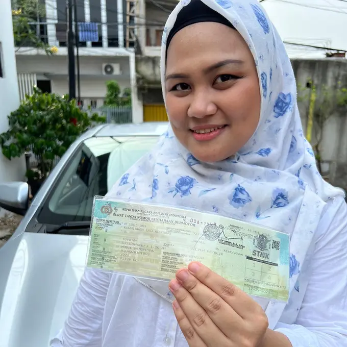 Disebut Hoki, Waitress Kapal Pesiar Asing Ini Resmi Terima Mobil Agya Rp1 dari Flash Sale Rp1 Shopee