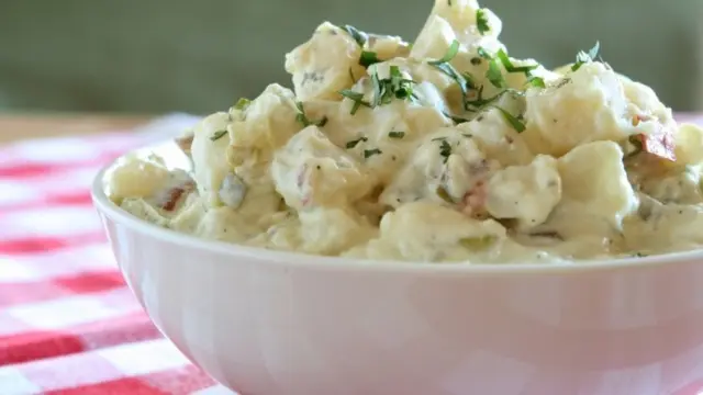 Gumpalan Lem hingga Salad Kentang, 6 Benda Sepele Terjual dengan Harga Fantastis