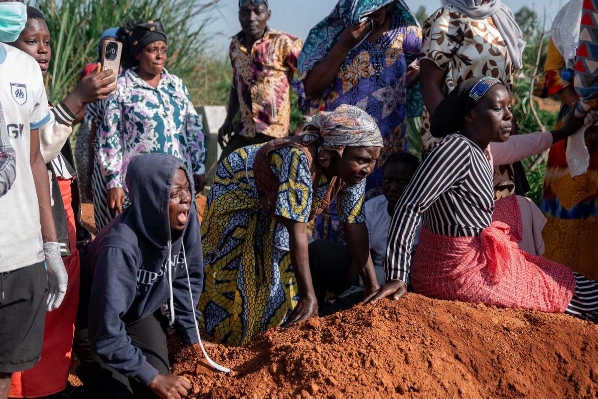 FOTO: Ebola Meluas di Kongo , WHO Peringatkan Risiko Wabah Membesar