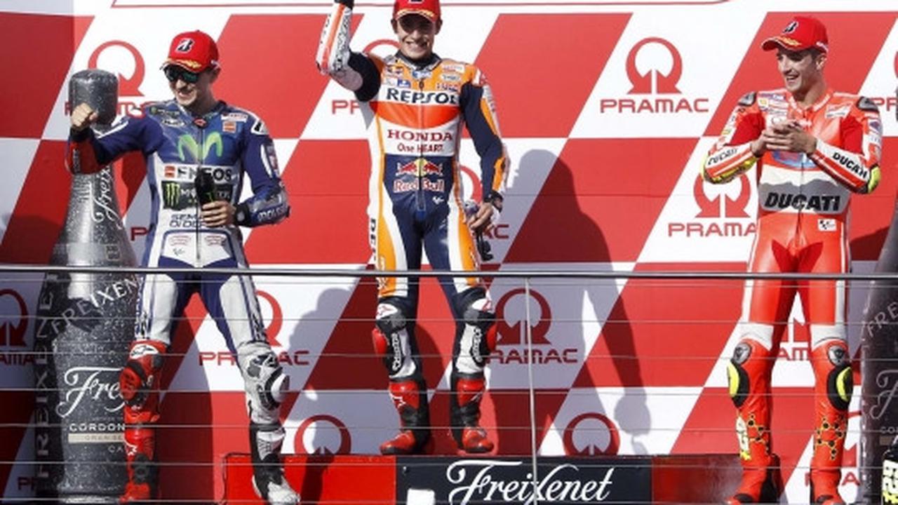 Duel sengit Marquez dan Lorenzo di sirkuit Phillip Island