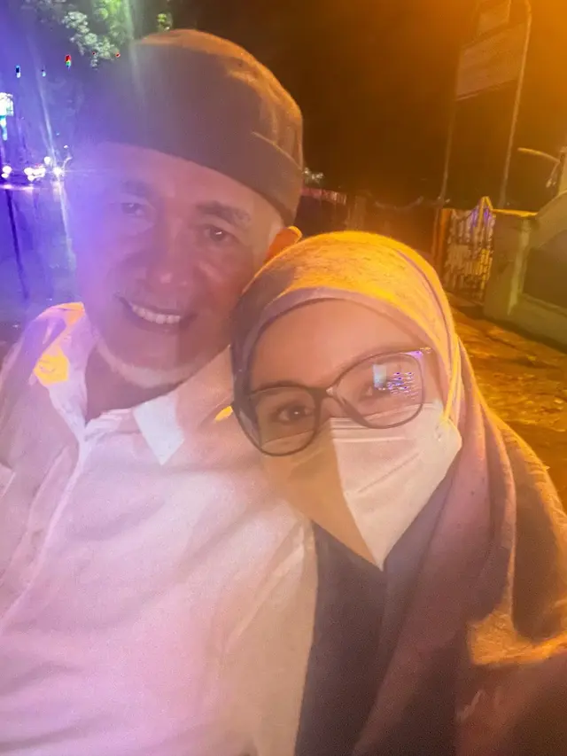 6 Potret Laudya Cynthia Bella Pulang Kampung ke Padang, Asyik Kulineran