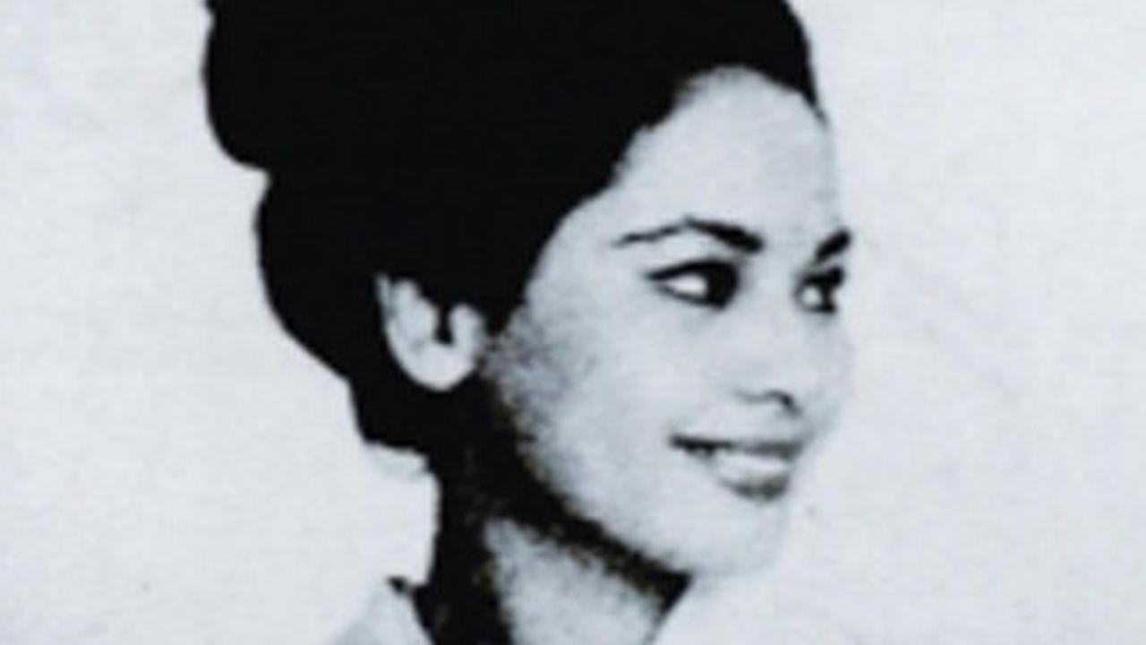 Ratna Sari Dewi