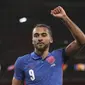 Striker Timnas Inggris, Dominic Calvert-Lewin, setelah mencetak gol ke gawang San Marino dalam laga Kualifikasi Piala Dunia 2022 zona Eropa, Jumat (26/3/2021) dini hari WIB. Dominic Calvert-Lewin mencetak dua gol dalam kemenangan 5-0 Timnas Inggris dalam laga ini. (CARL RECINE / POOL / AFP)