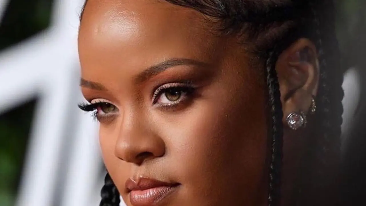 [Fimela] Rihanna