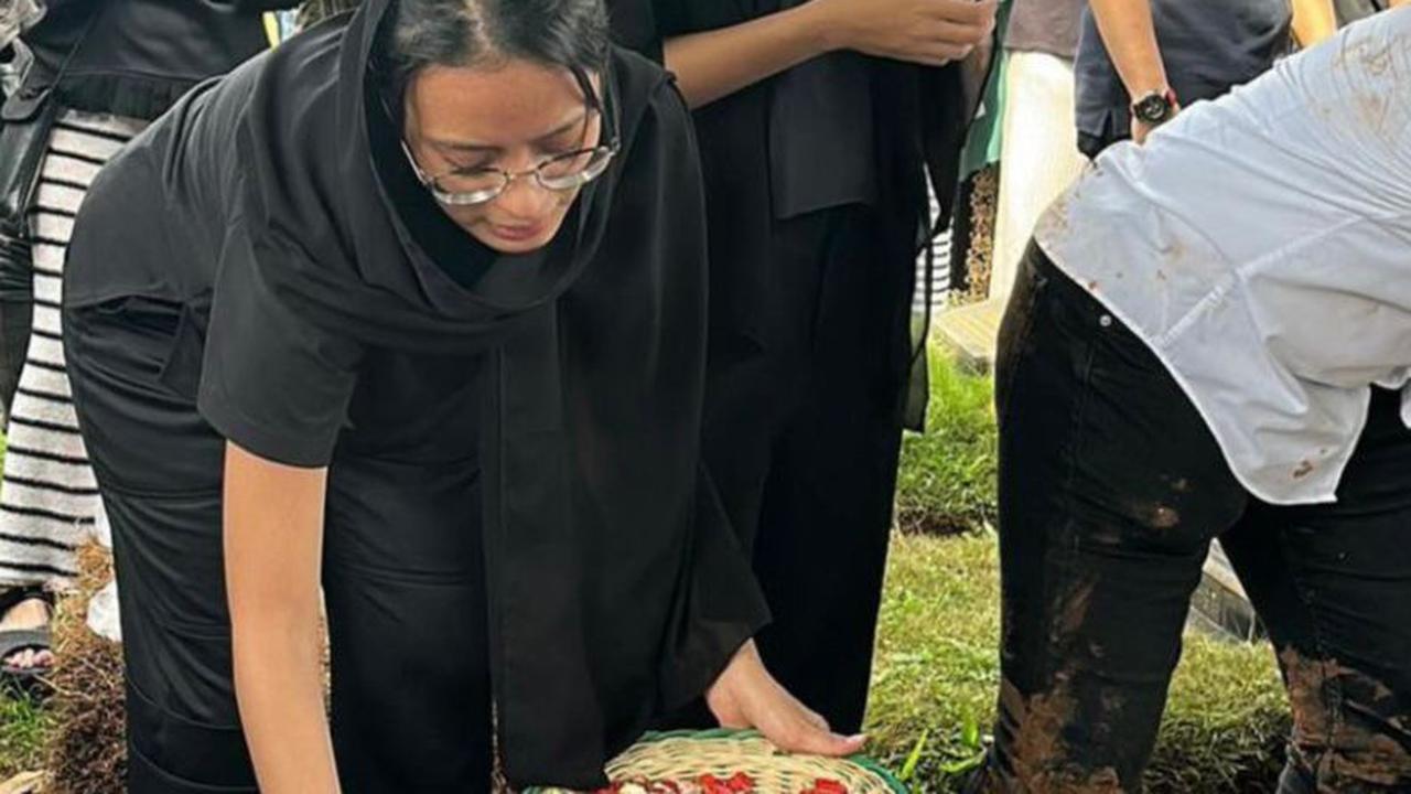 Kepergian sang Kekasih Terasa Tidak Nyata