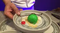 Mousse Es Pisang Ijo ala Hotel Raffles Jakarta (dok. Istimewa/Fairuz Fildzah)