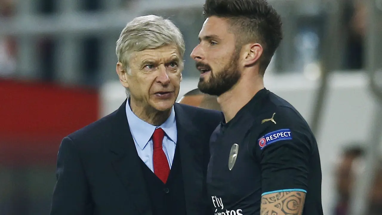 Striker Olivier Giroud mengaku pemain Arsenal ingin Arsene Wenger memperpanjang kontrak. 