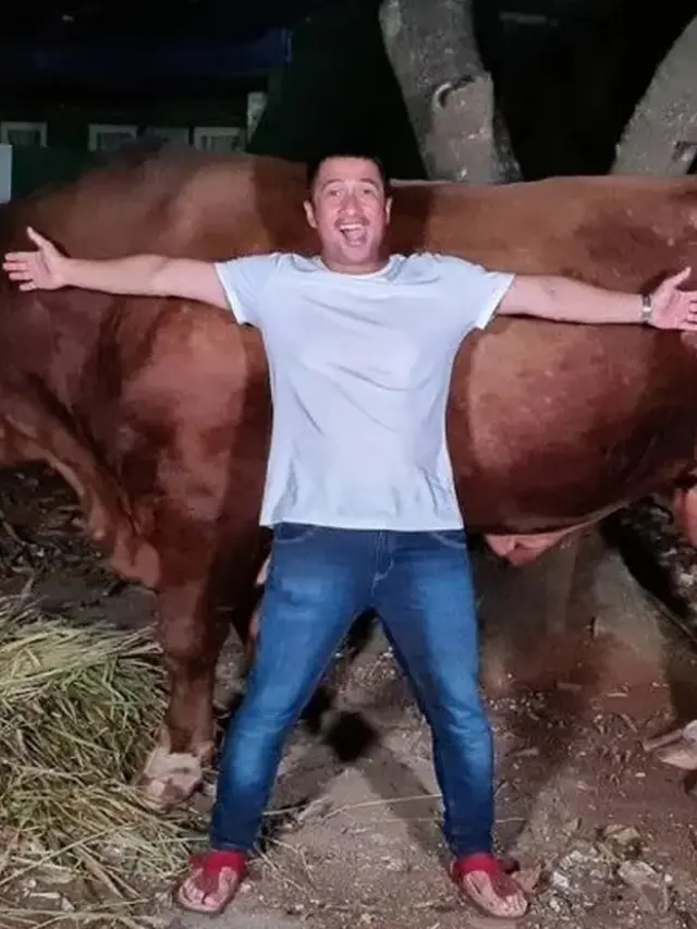 Irfan Hakim dan sapi kurban (Instagram/irfanhakim75)