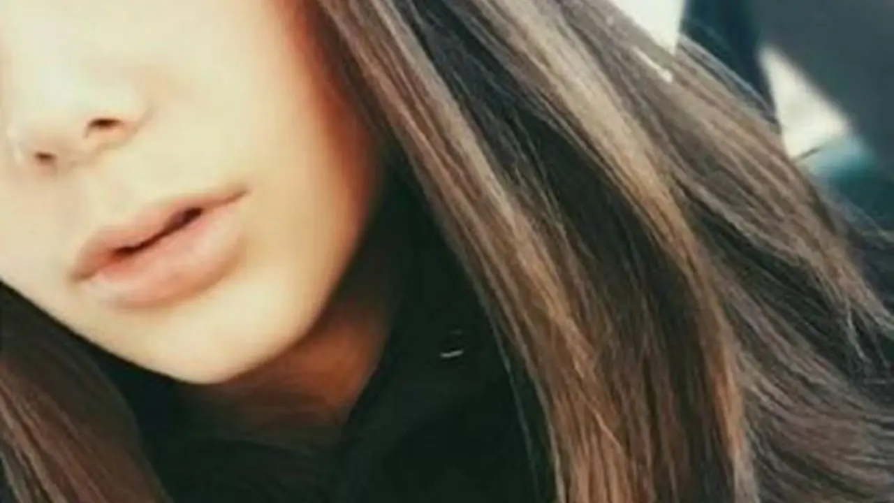 'Fish Gape', Pose Andalan 'Selfie' Baru Setelah 'Duck Face'