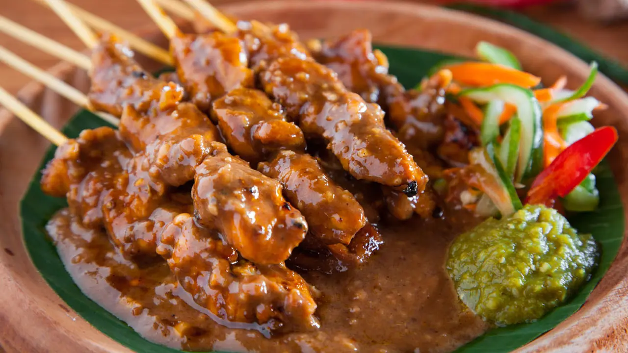 9 Ragam Sate yang Harus Kamu Cicipi Setelah Merayakan Idul Adha