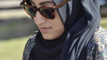 12 Ide Gaya Hijab Dipadu Dengan Kacamata Fimela Fimela Com